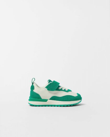 Contrast Green Sneakers
